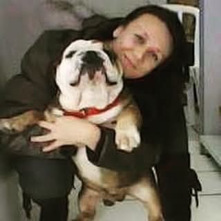 Dra. Patrícia Wong com um pet